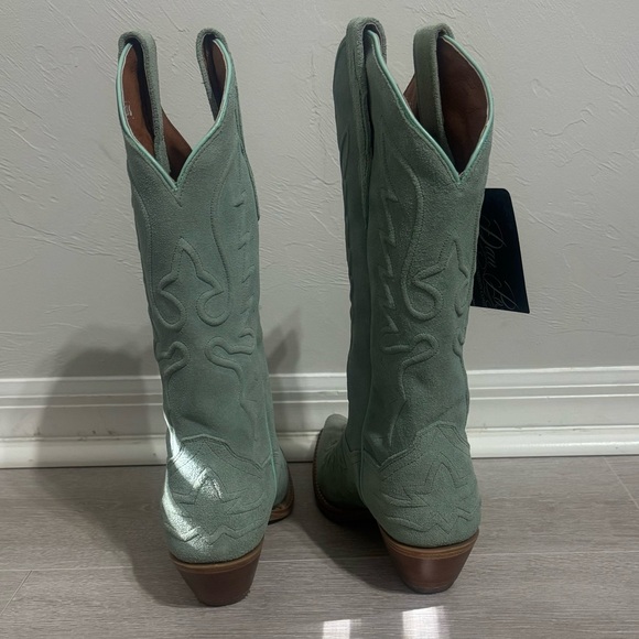 NEW DAN POST WOMEN'S SUEDE WESTERN BOOTS - SNIP TOE - Picture 5 of 8